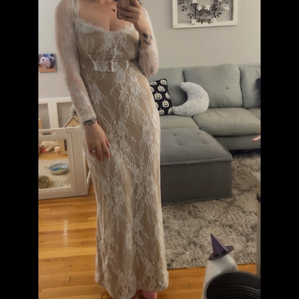 SHEIN Long Sleeve Lace Dress in Cream and White